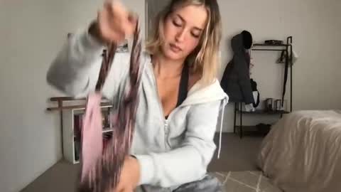 Sammy online show from 05.12.26