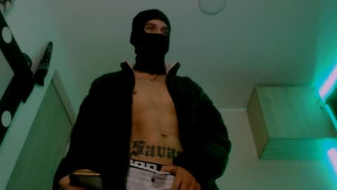 Snapshot of samuel_suarez chatting on 01.09.25 online show from 01.09.25