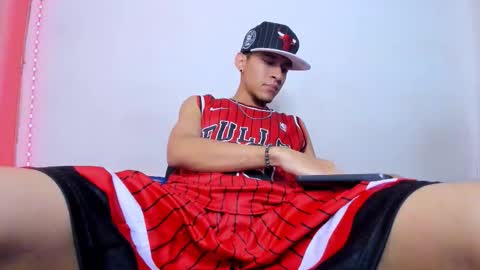 Snapshot of samuel_suarez chatting on 01.16.26 online show from 01.16.26