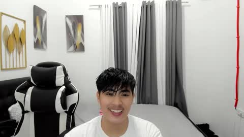 Sam online show from 03.03.26