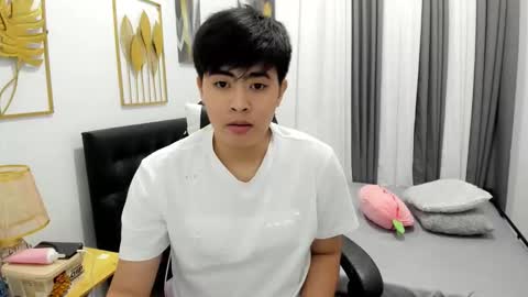 Sam online show from 04.15.26