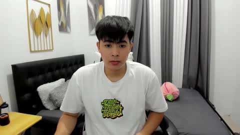 Sam online show from 05.10.26