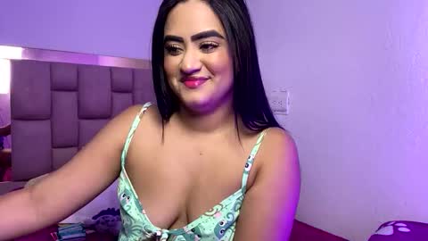 Snapshot of samyrosss6 chatting on 11.22.25 Samy online show from 11.22.25