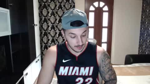 Snapshot of sanchezerik4 chatting on 01.13.25 Sanchez Erik online show from 01.13.25