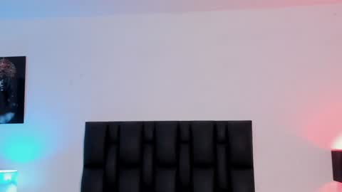 Snapshot of sander_mila chatting on 02.08.25 MilaSander online show from 02.08.25