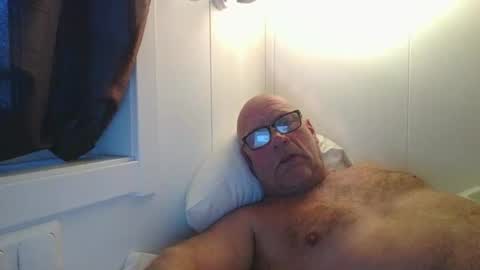 Snapshot of sandnesrune523 chatting on 03.10.26 sandnesrune523 online show from 03.10.26