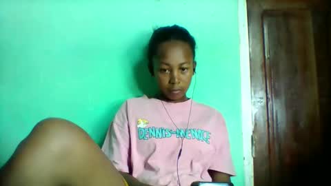 Snapshot of sandra1253099 chatting on 04.11.26 sandra1253099 online show from 04.11.26