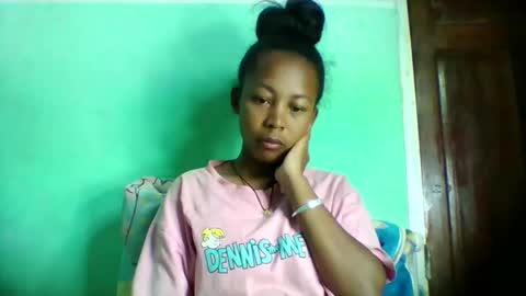 Snapshot of sandra1253099 chatting on 04.13.26 sandra1253099 online show from 04.13.26