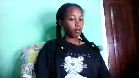 Snapshot of sandra1253099 chatting on 04.13.26 sandra1253099 online show from 04.13.26