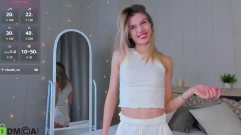 sandraa_anderson online show from 11.12.25