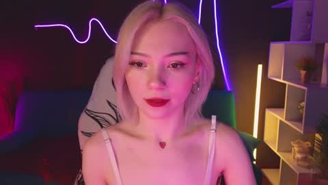 Sandy  online show from 01.26.25