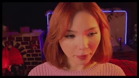 Snapshot of sandraboyl chatting on 12.16.25 Sandy online show from 12.16.25