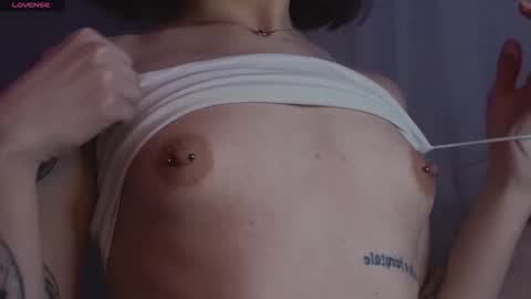 Snapshot of sandraboyl chatting on 02.03.26 Sandy online show from 02.03.26