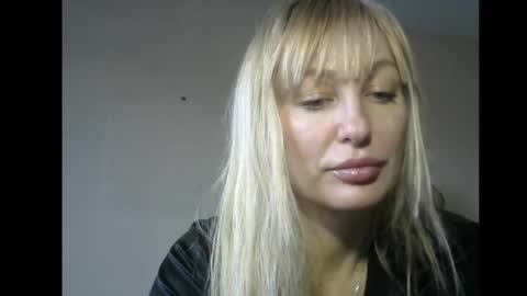 Snapshot of sandraglamour chatting on 03.04.25 Sandra online show from 03.04.25