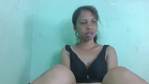 sandrinah788632 online show from 04.17.26