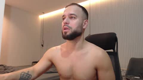 DeAlex online show from 11.18.25