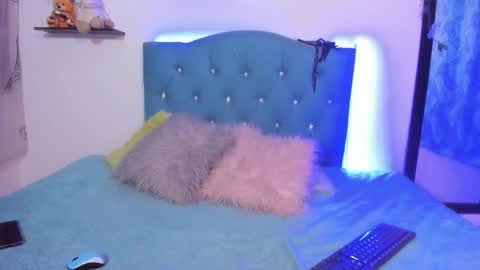 Sandy online show from 02.13.26