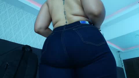 Snapshot of sandy_rivas chatting on 05.02.26 SAM online show from 05.02.26