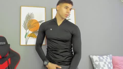 Maximo Santana online show from 05.27.26