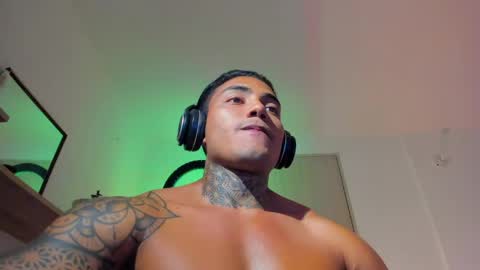 Santi Ferrer online show from 04.20.26