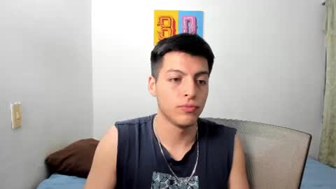 Snapshot of santi_henao chatting on 06.11.26 Santiago Henao online show from 06.11.26