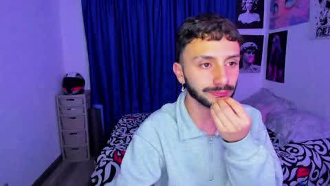 Snapshot of santi_mateo chatting on 04.19.26 Santi online show from 04.19.26