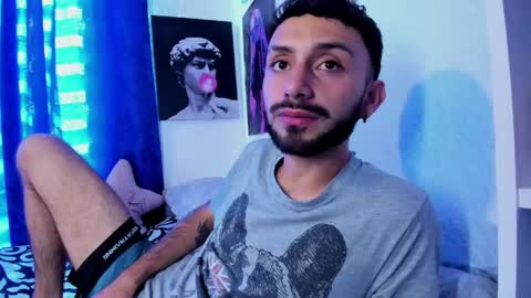 Snapshot of santi_mateo chatting on 06.02.26 Santi online show from 06.02.26