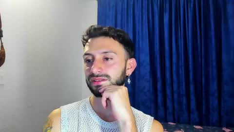 Snapshot of santi_mateo chatting on 06.15.26 Santi online show from 06.15.26