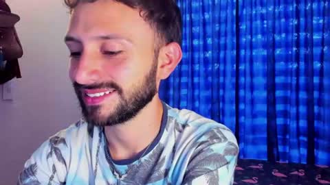 Snapshot of santi_mateo chatting on 06.22.26 Santi online show from 06.22.26