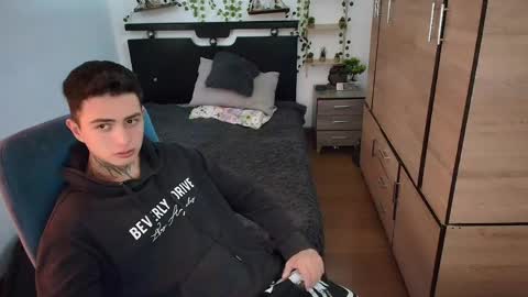 santi_ss online show from 05.18.26