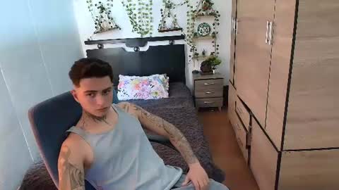 santi_ss online show from 06.11.26