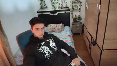santi_ss online show from 07.02.26