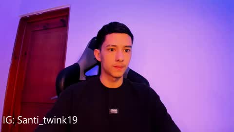 Snapshot of santi_twink19 chatting on 02.12.25 santi_twink19 online show from 02.12.25