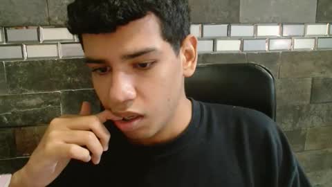 santi online show from 10.27.25