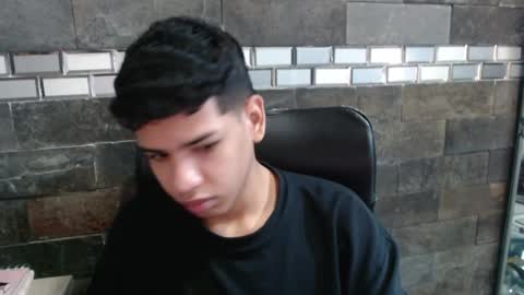 santi online show from 11.10.25