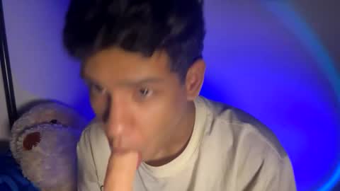 santi online show from 12.03.25