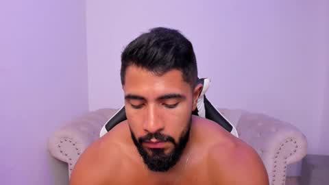 santiago_huntt online show from 02.23.26