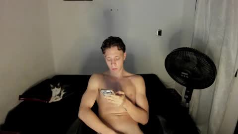 Julius Novachrono  online show from 02.21.25