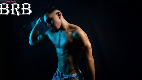 Santiago Seans online show from 11.21.25