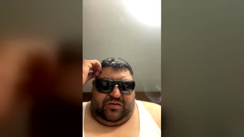 Snapshot of santos3500 chatting on 04.25.26 santos3500 online show from 04.25.26