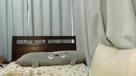 Miss Rue online show from 04.24.26