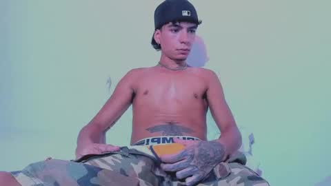 santy online show from 02.12.26