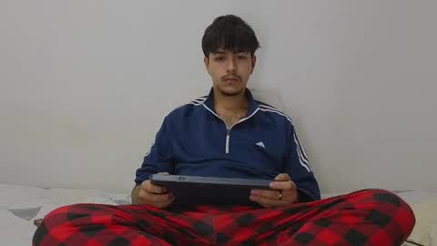 Snapshot of santybig18 chatting on 11.17.25 santybig18 online show from 11.17.25