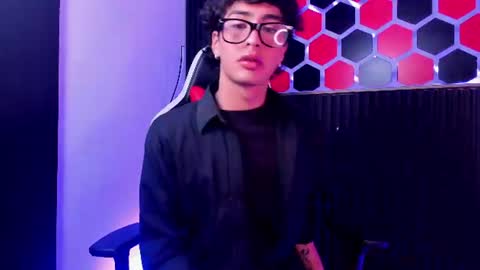 Santy  online show from 07.04.26