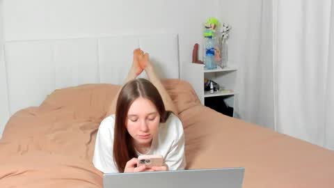 Snapshot of santythousand chatting on 04.24.26 santythousand online show from 04.24.26