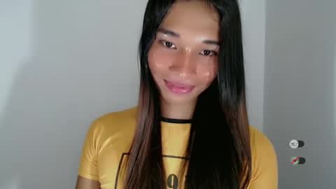 Snapshot of sanya_morenaxx chatting on 04.03.26 sanya_morenaxx online show from 04.03.26