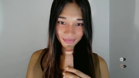 Snapshot of sanya_morenaxx chatting on 04.06.26 sanya_morenaxx online show from 04.06.26