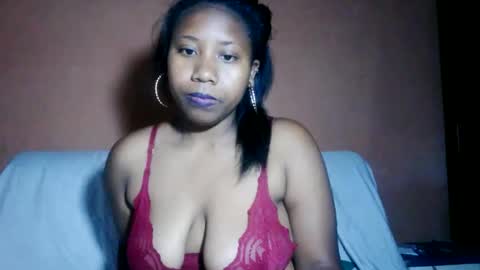Snapshot of sanyah513 chatting on 05.14.26 sanya online show from 05.14.26