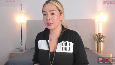 Saori  online show from 03.25.26