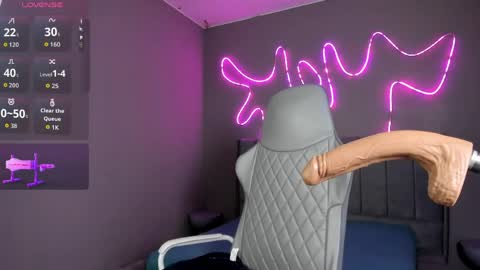 saphyralux online show from 04.08.26